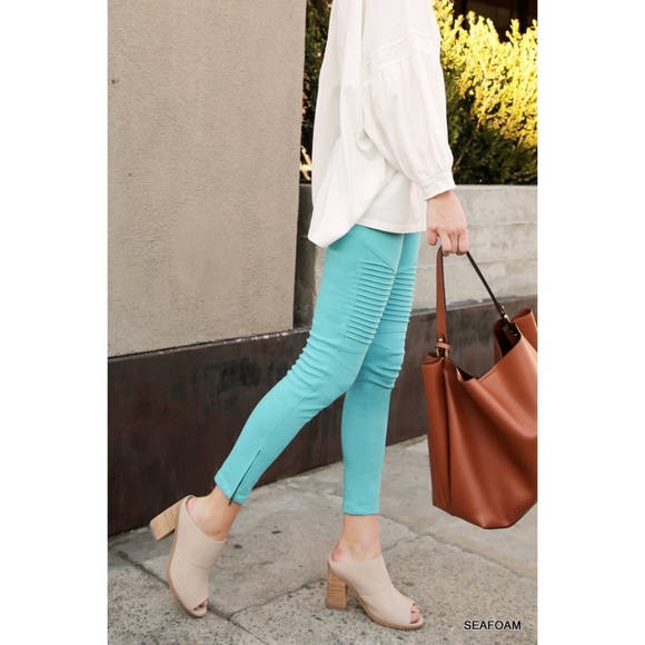 Off White Moto Ankle Pull On Jeggings - Picture 3 of 6